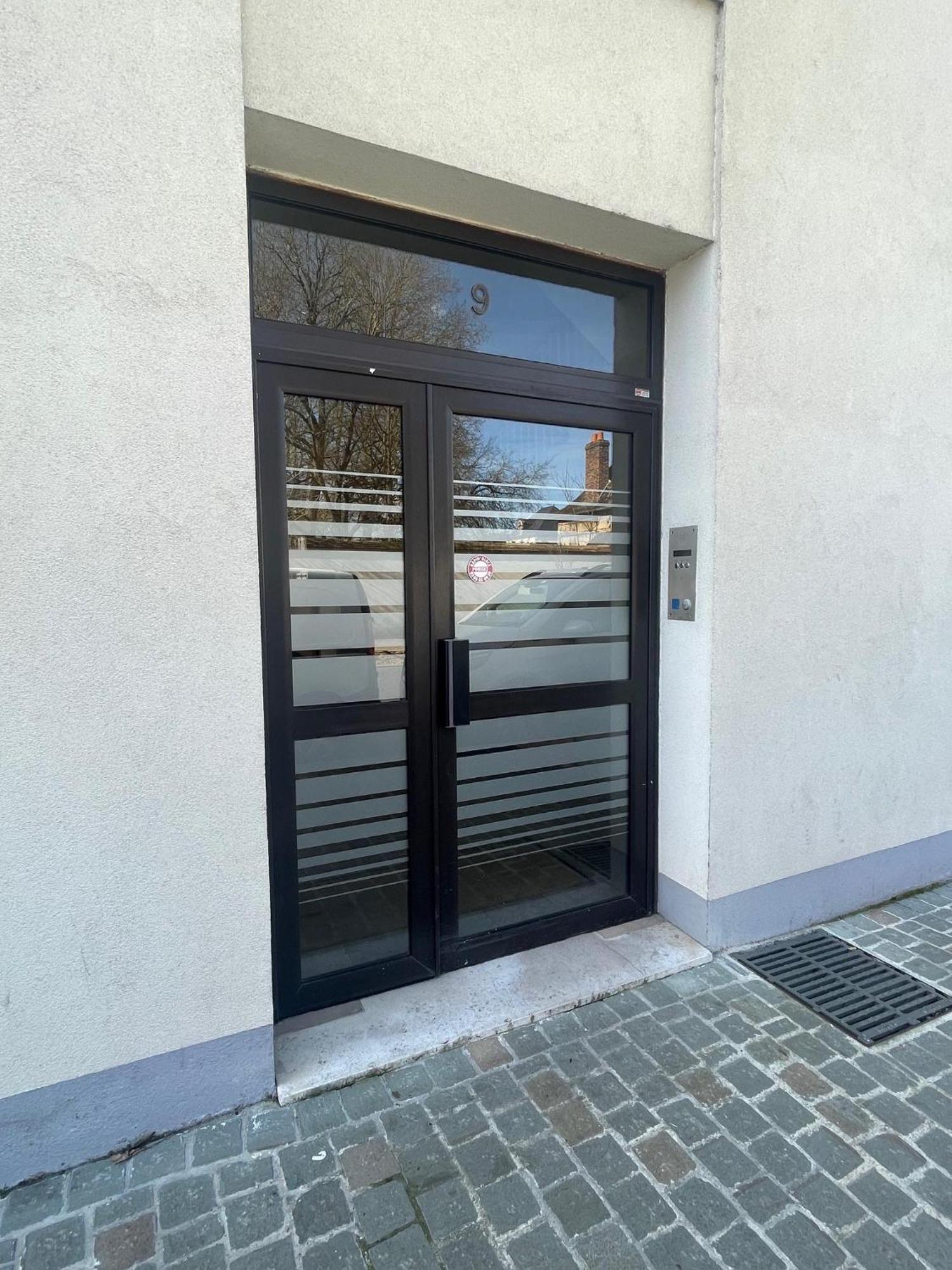 Appartement Residence Theatre Sens Exterior photo
